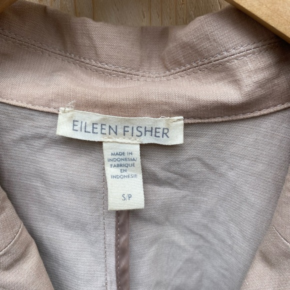 Eileen Fisher lightweight Blazer with pockets - Picture 2 of 5
